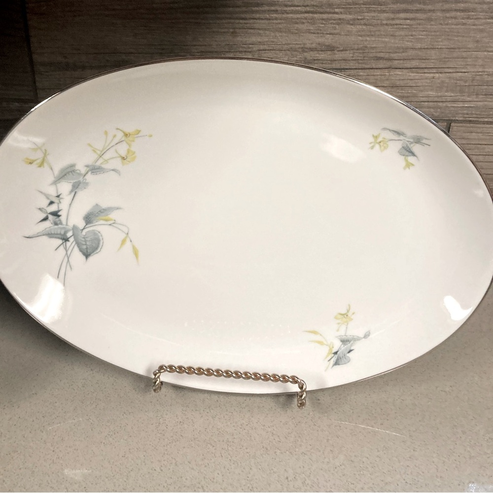 Royal Tettau platter